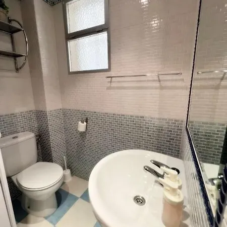 Magnifico Y Amplio Con Terraza فوينخيرولا