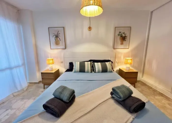 Magnifico Y Amplio Con Terraza Fuengirola