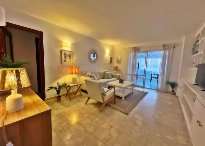 Magnifico Y Amplio Con Terraza פואנגירולה