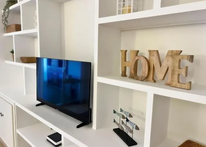 Magnifico Y Amplio Con Terraza פואנגירולה