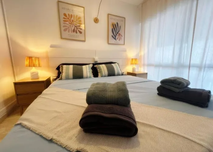 Magnifico Y Amplio Con Terraza פואנגירולה